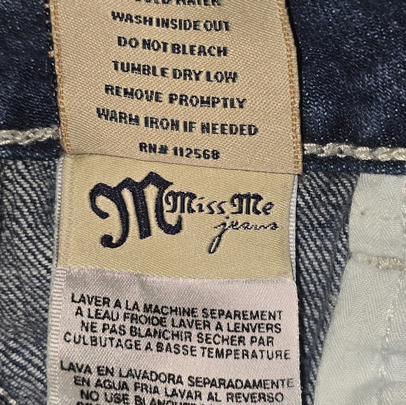 Miss Me Bermuda Denim Shorts Women's Size 29 - Picture 11 of 11